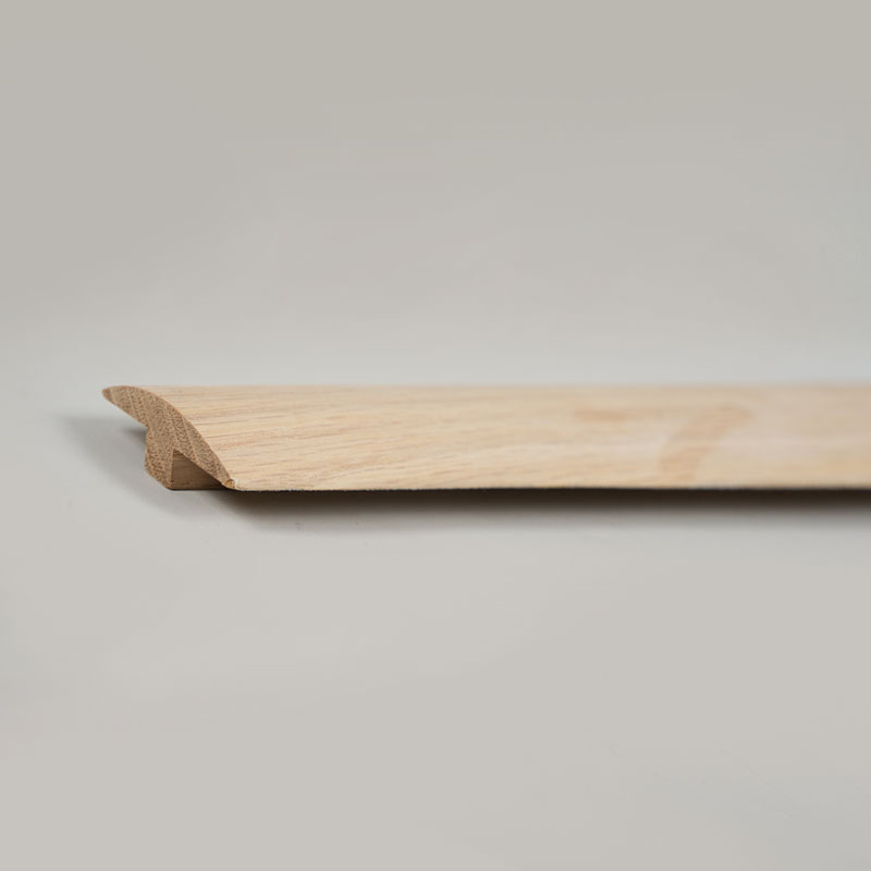 ไม้โอ๊คขาวทั้งท่อน T-Moulding (ยังไม่เสร็จทำสี) - ไม้โอ๊คสีธรรมชาติ 9/32'x1 31/32'
