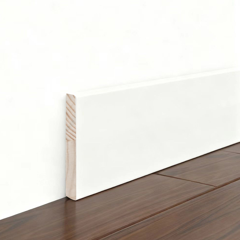 บัวไม้สน(ลงสีรองพื้นและทาสีแล้ว)- สีขาว 3/5' x 3 1/6'-A